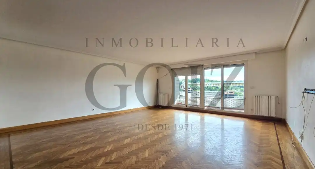 Sala de estar de Casa adosada en venta en Donostia - San Sebastián  con Calefacción, Terraza y Trastero