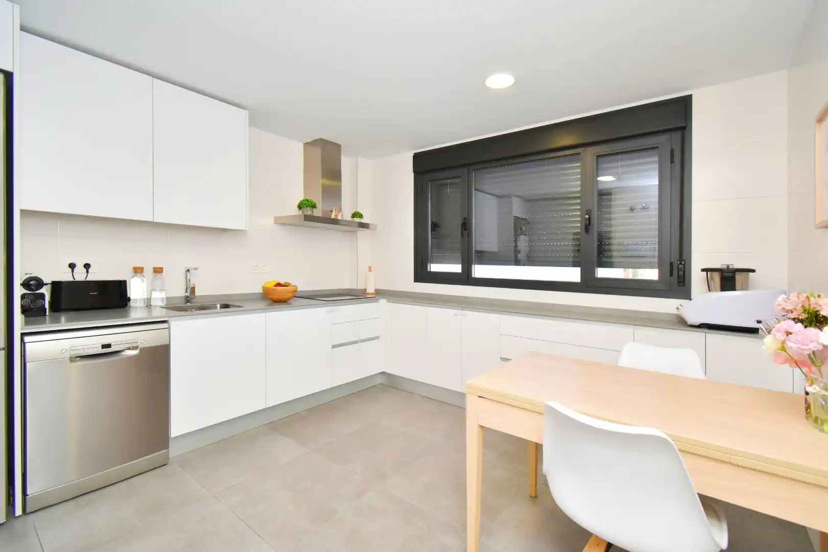 Cocina de Casa o chalet en venta en Almería con Aire acondicionado, Terraza y Trastero