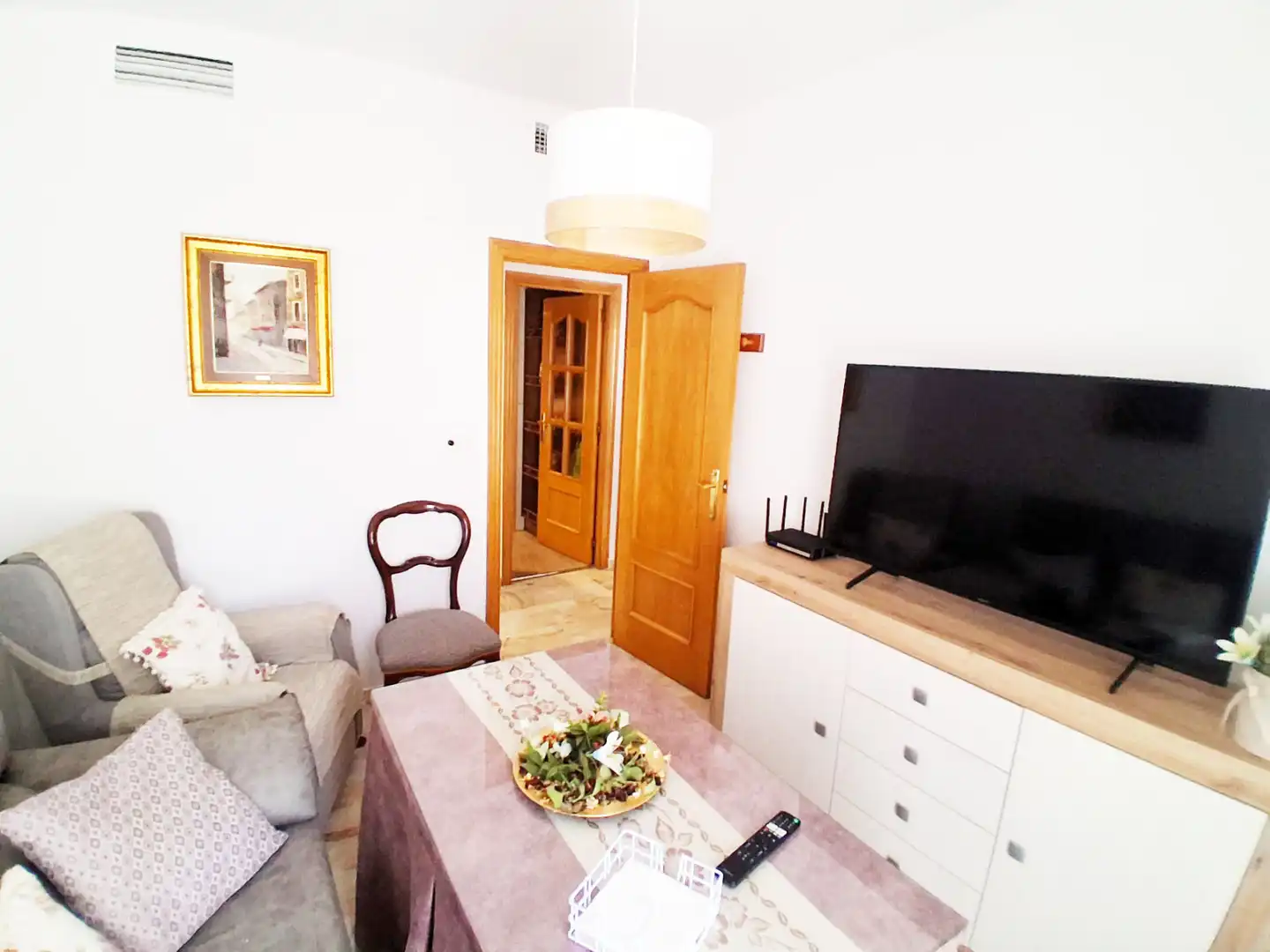 Living room of Apartments for rent in Granada  with Air Conditioner, Furnished and Oven