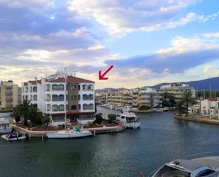 Vista exterior de Apartament de lloguer en Empuriabrava amb Aire condicionat