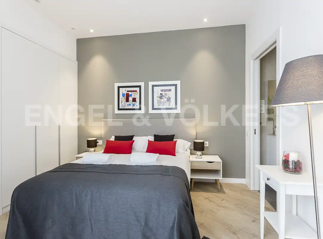 Bedroom of Flat for rent in Barcelona  with Air Conditioner, Heating and Furnished