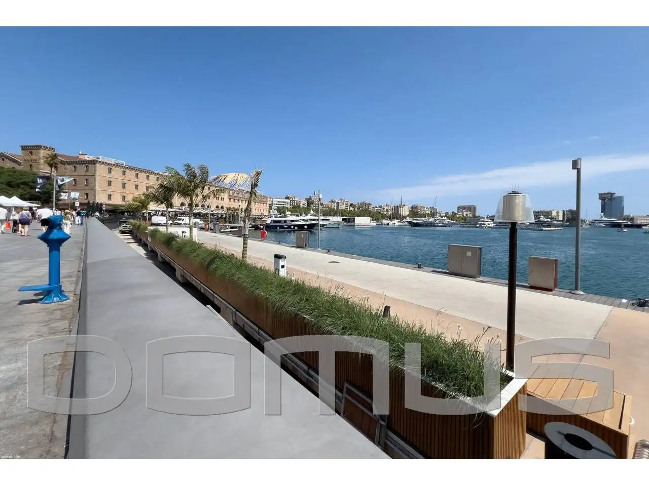 Piso con terraza en venta en Calle Llauder