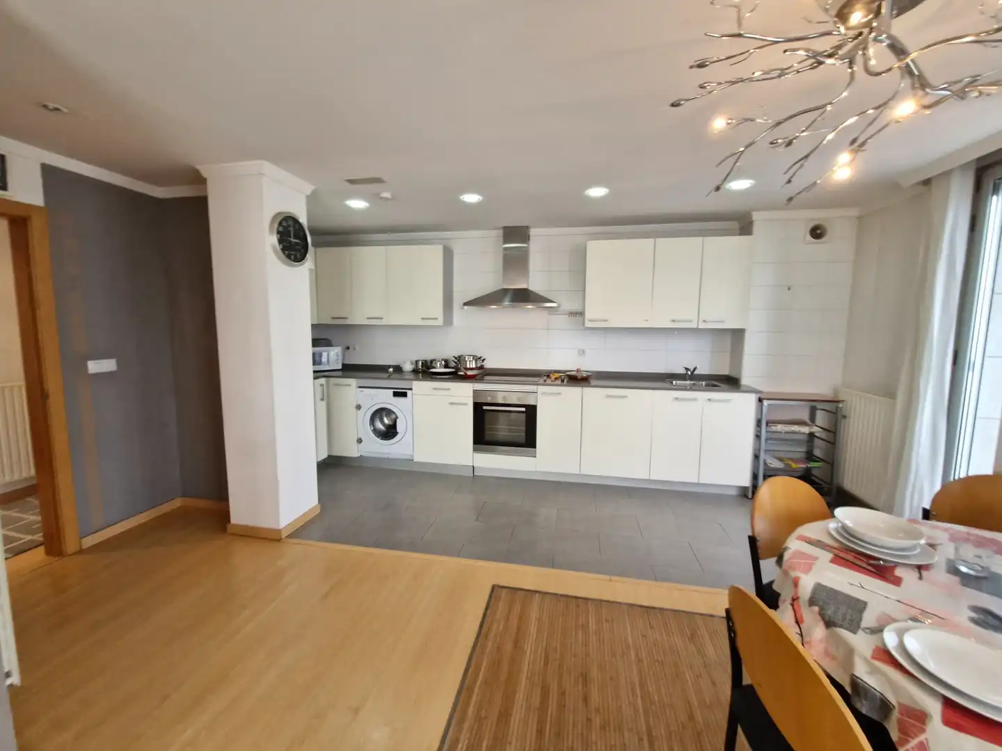 Küche von Wohnung zur Miete in Leioa mit Heizung, Parkett und Möbliert