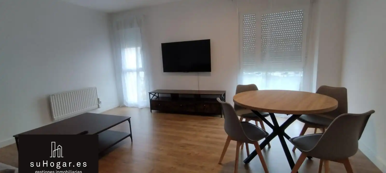 Sala d'estar de Pis en venda en Badajoz amb Calefacció