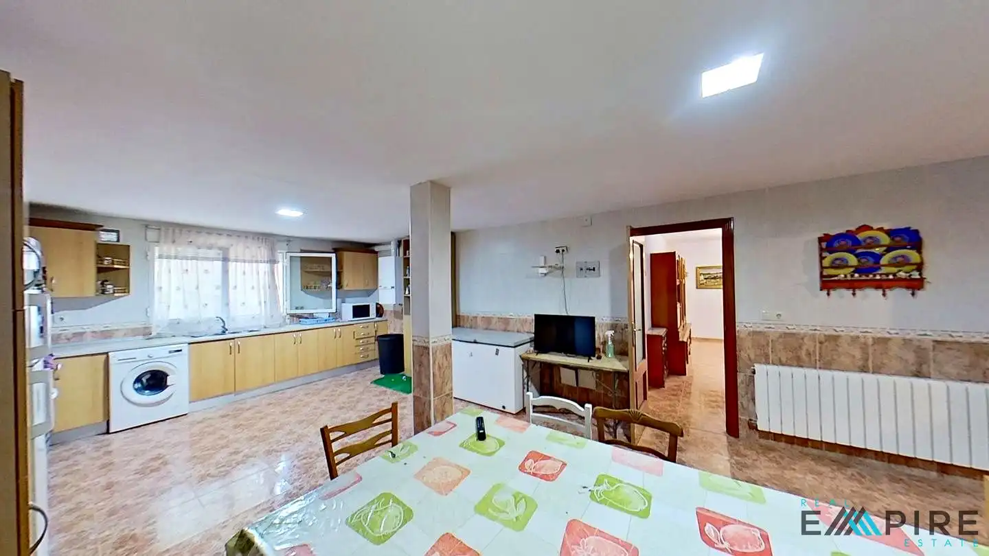 Cocina de Finca rústica en venta en Colmenar de Oreja con Calefacción, Jardín privado y Terraza