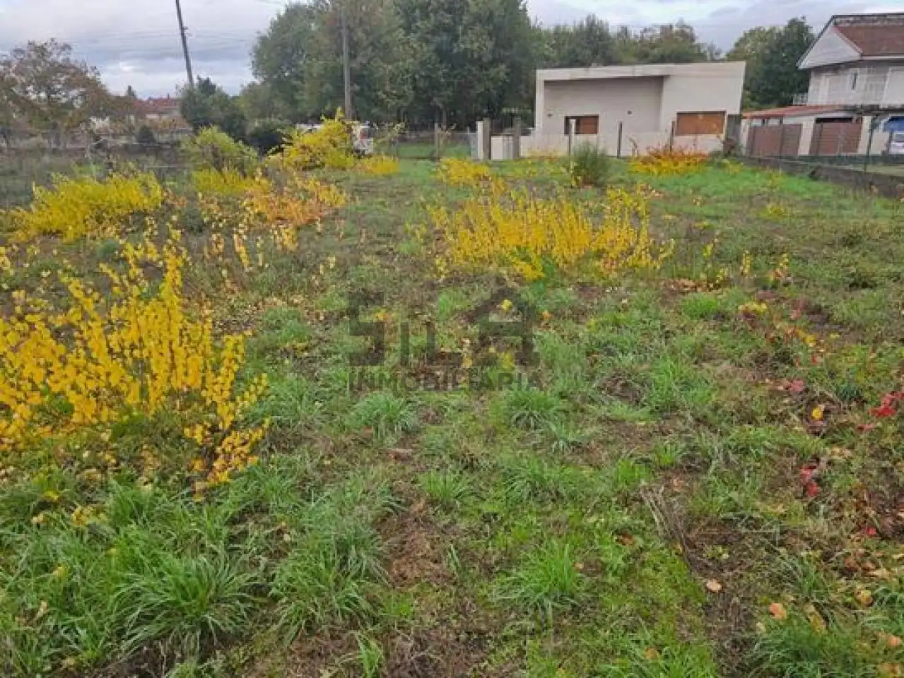 Terreni e lotti in vendita a LG. CURRÁS, imagen 3