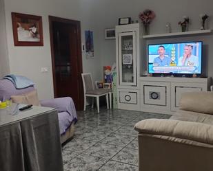 Living room of House or chalet for sale in Linares  with Air Conditioner and Terrace