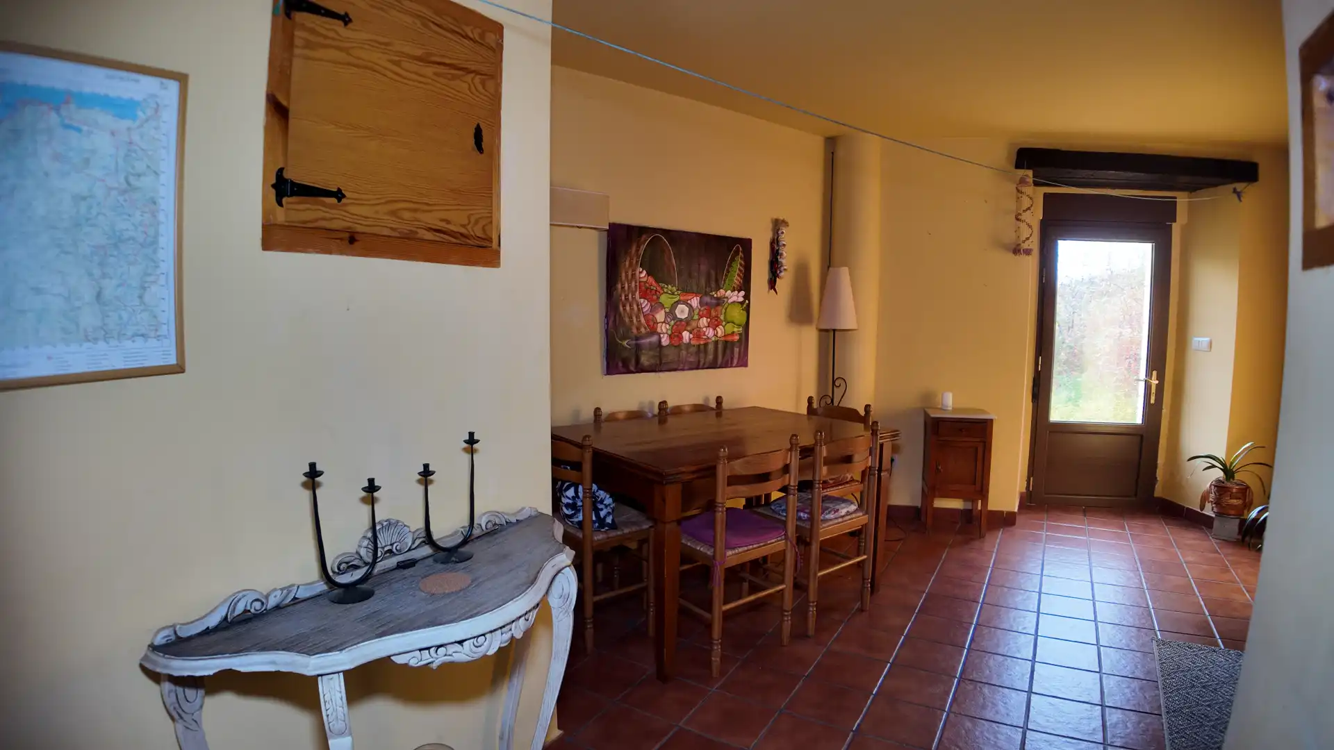 Menjador de Finca rústica en venda en Pomar de Valdivia amb Parquet i Moblat