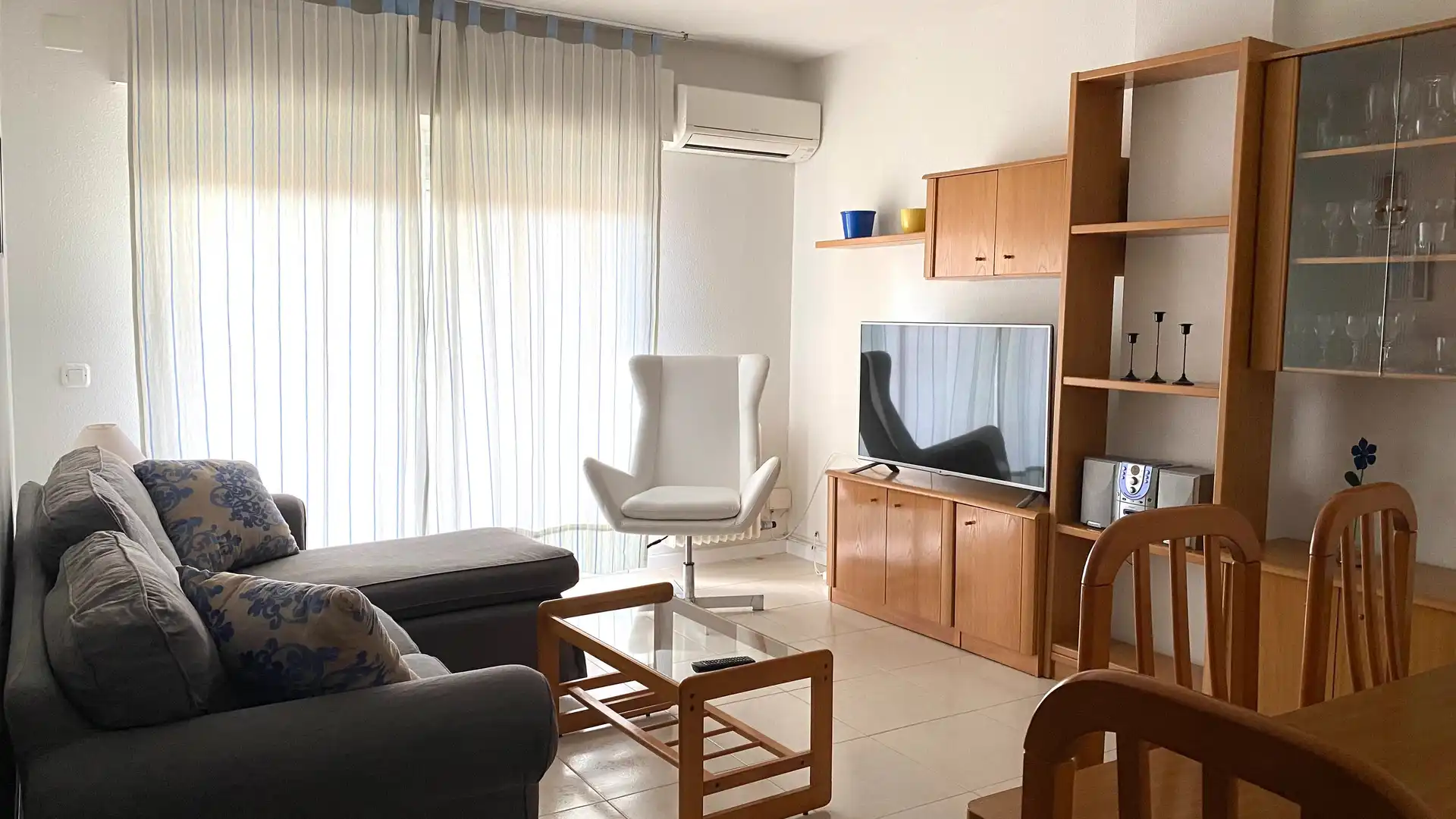 Flat for rent in Calle del Cardenal Lorenzana, Puerta de Toledo - Atalaya