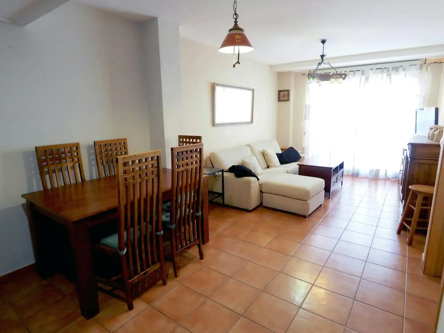 Living room of Flat for rent in Valencia  with Air Conditioner, Heating and Furnished