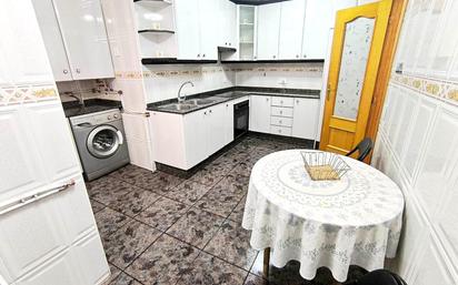 Kitchen of Flat for sale in Elda