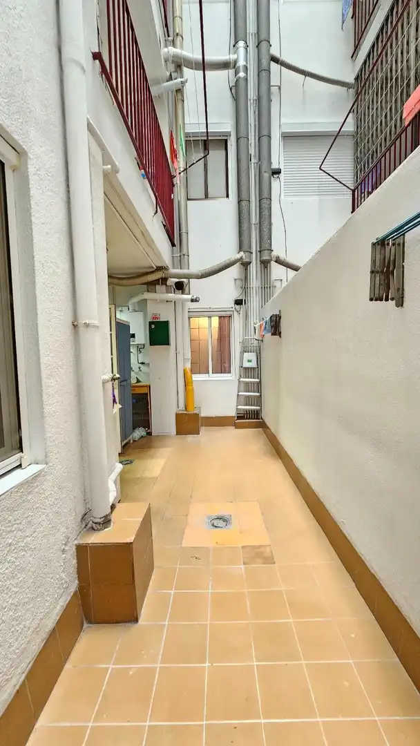 Piso en venta en Barcelona con Aire acondicionado, Terraza y Amueblado