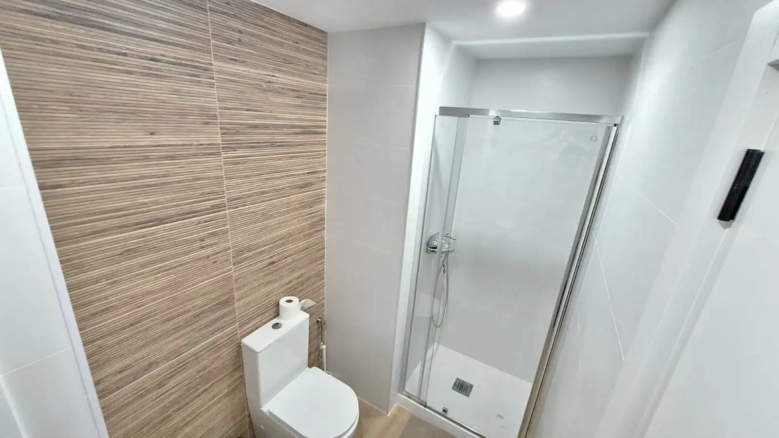 Badezimmer von Wohnungen zur Miete in Calafell