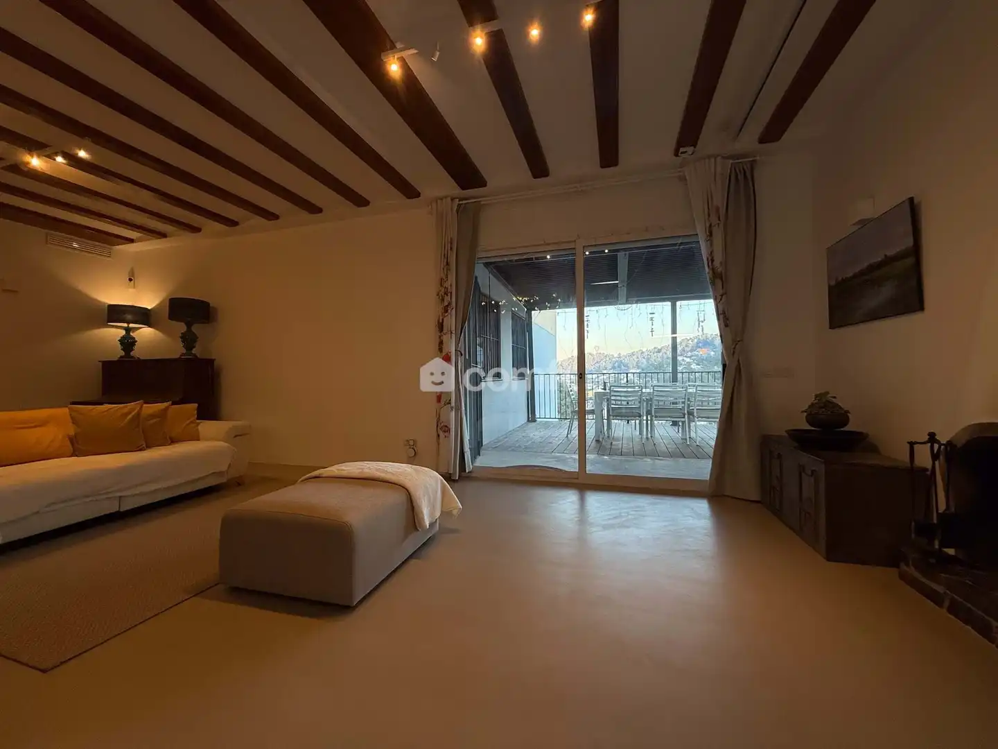 Sala de estar de Casa adosada de alquiler en Sant Vicenç Dels Horts con Aire acondicionado, Calefacción y Terraza