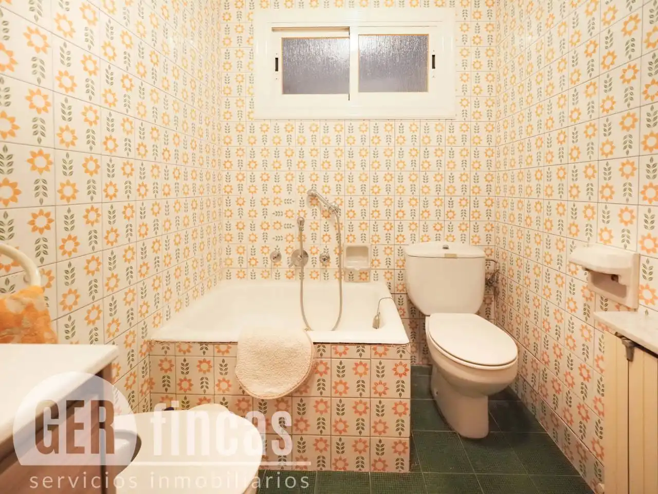 Bathroom of Flat for sale in Terrassa  with Heating and Terrace