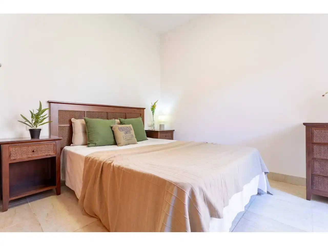 Habitación de Casa o chalet en venta en Mont-roig del Camp con Aire acondicionado, Calefacción y Jardín privado