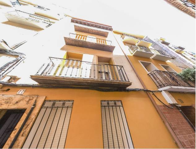 Piso en Venta en Calle San Agustin 17, Zaragoza en La Magdalena