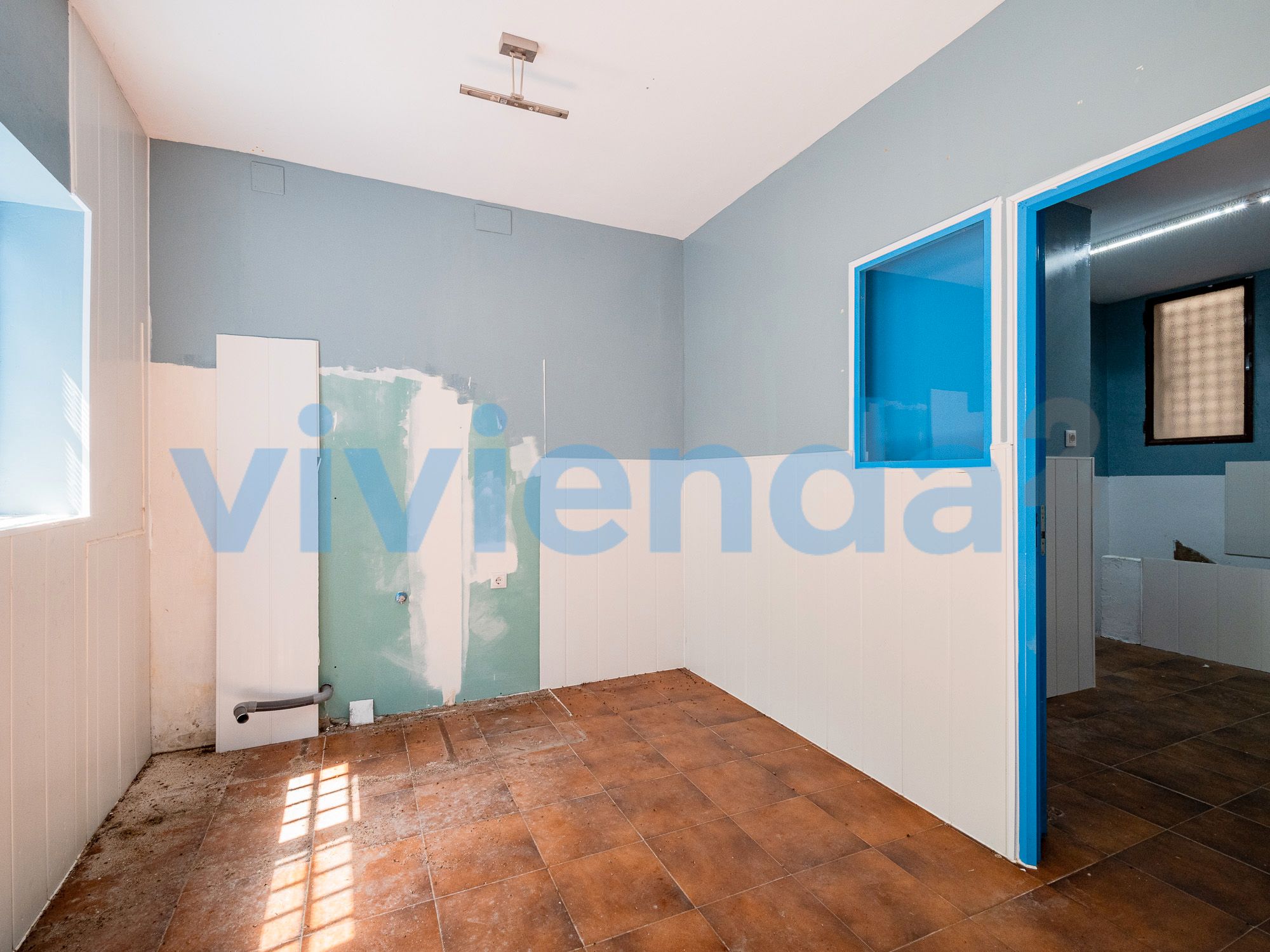 Premises for sale in  Madrid Capital