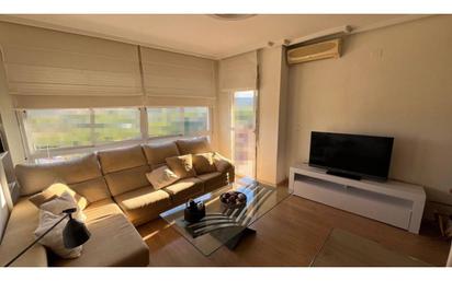 Living room of Flat for sale in Caravaca de la Cruz  with Air Conditioner and Balcony