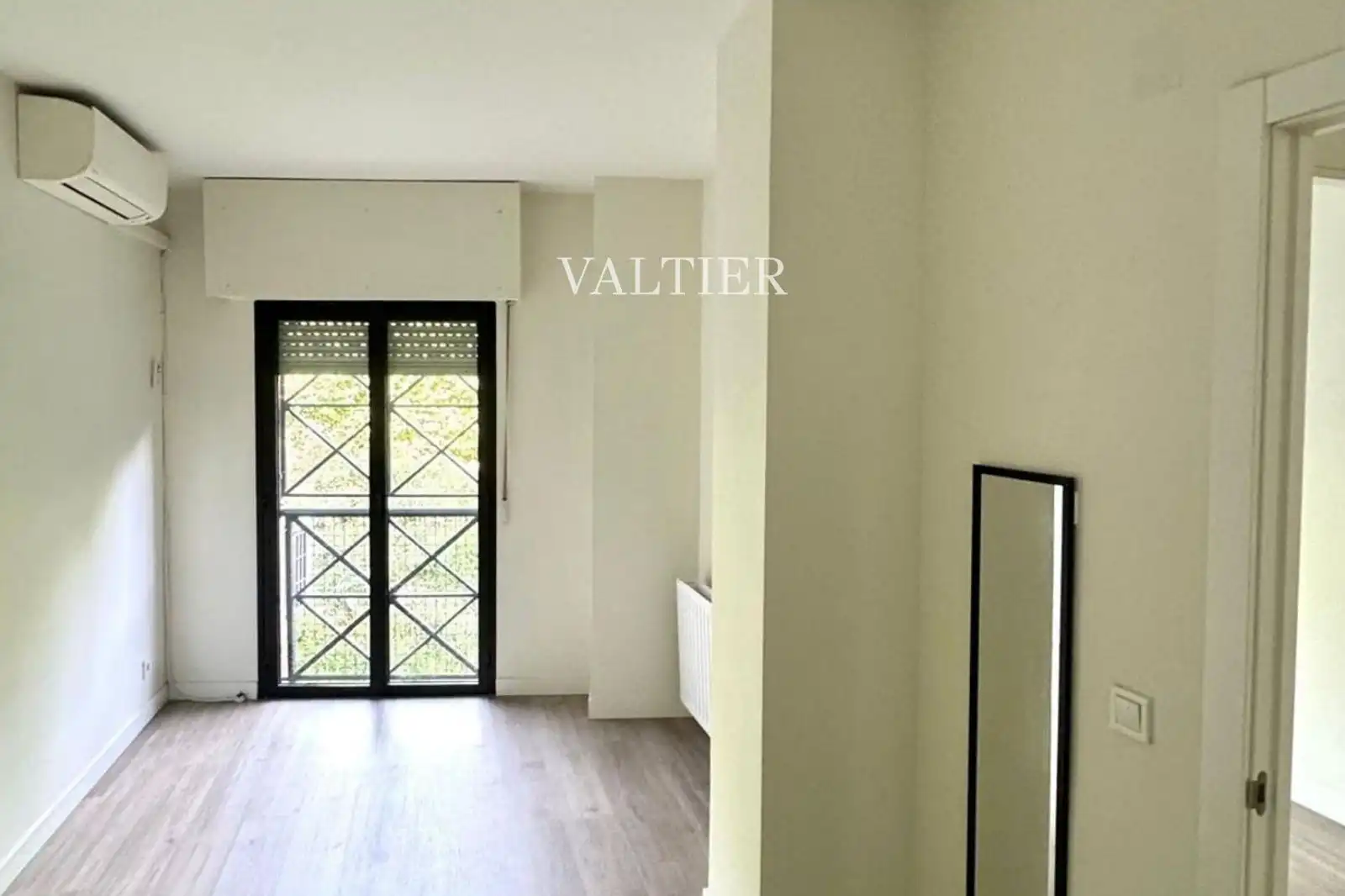 Bedroom of Flat for rent in Madrid  with Air Conditioner