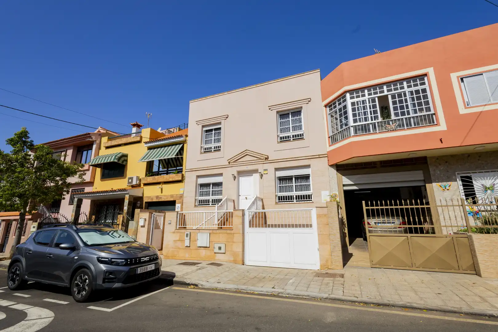 Vista exterior de Casa o xalet en venda en San Cristóbal de la Laguna amb Terrassa i Traster