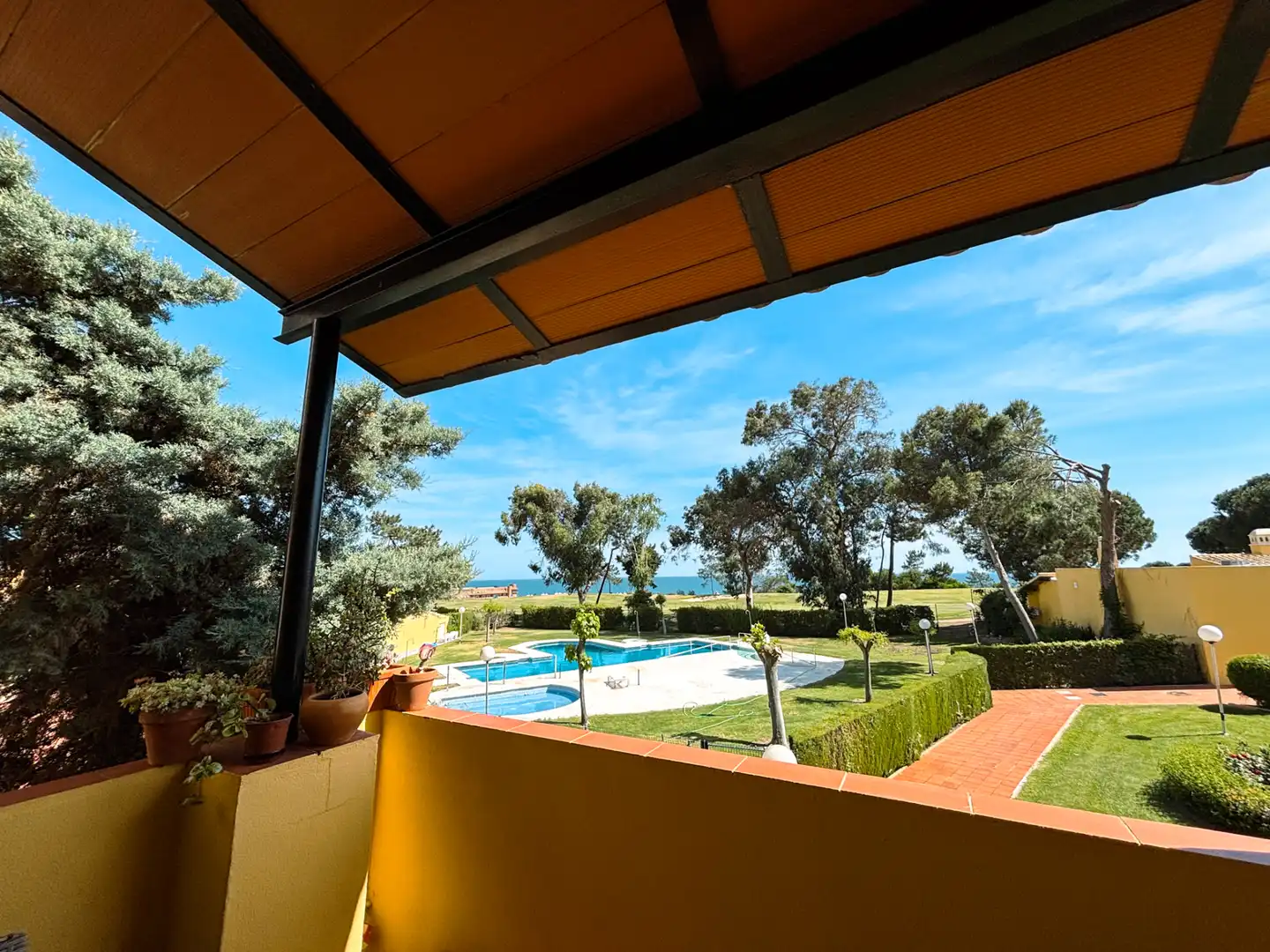 Terraza de Apartamento de alquiler en Islantilla con Calefacción, Terraza y Amueblado
