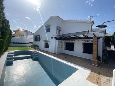 Villa avec piscine à vendre à Castillo Sohail - Myramar