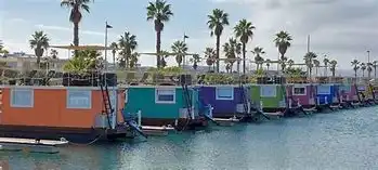 Vista exterior de Residencial en venta en La Línea de la Concepción