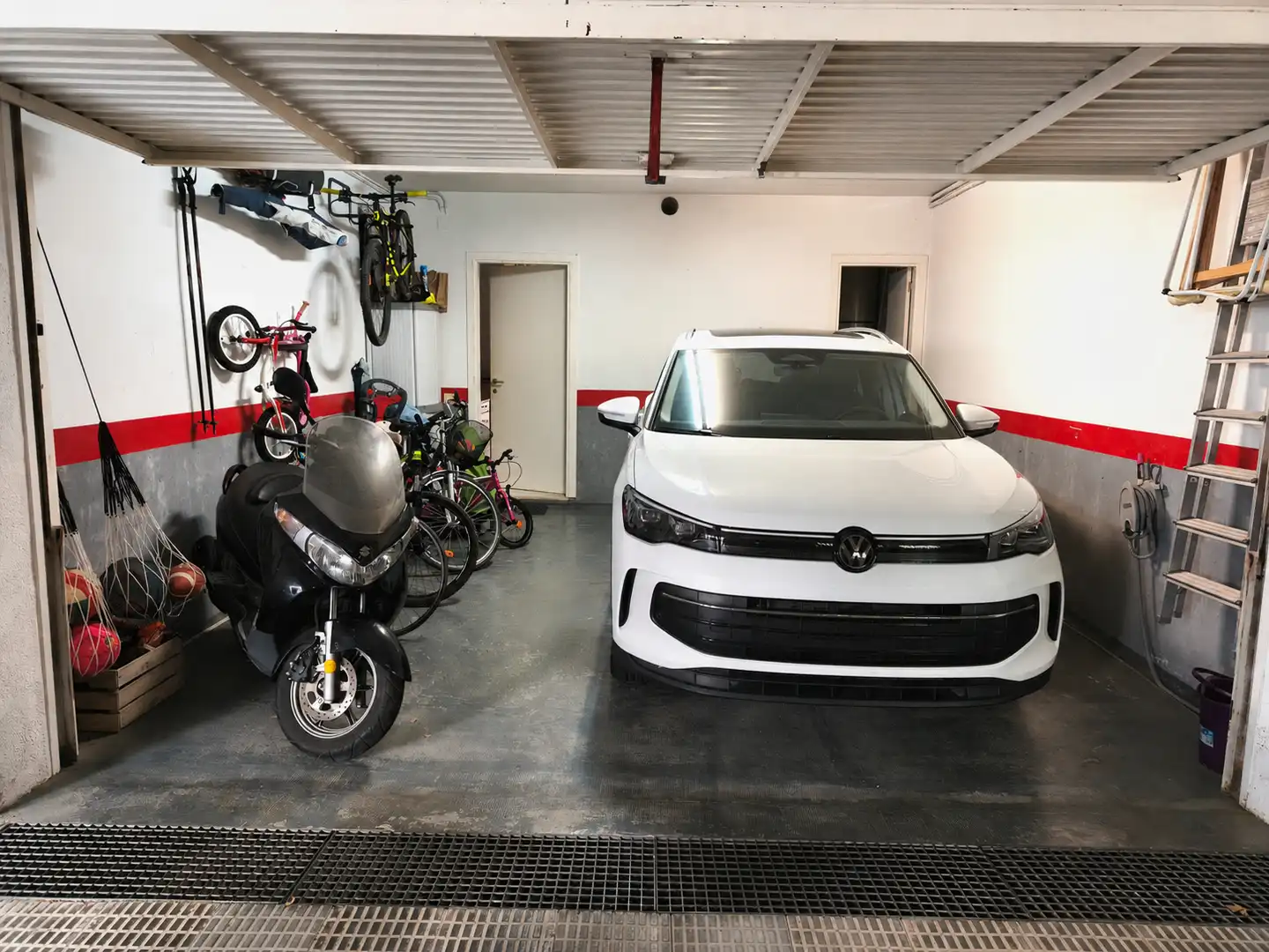 Parking de Casa adosada en venta en Calella con Aire acondicionado, Calefacción y Parquet