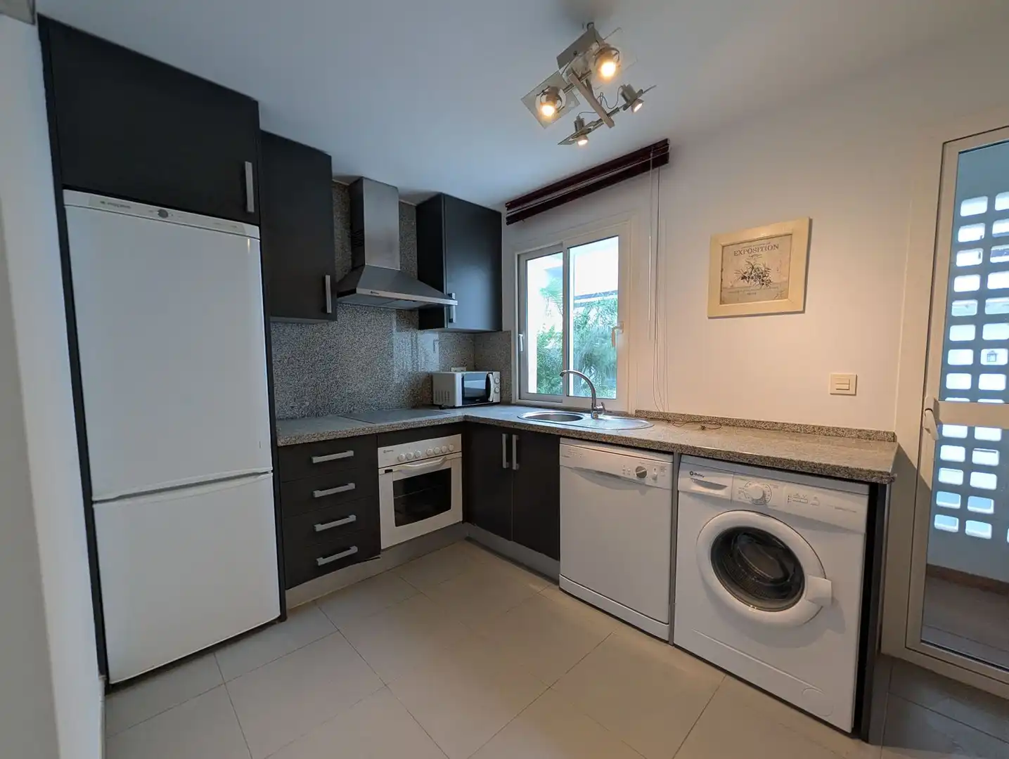 Apartamento de alquiler en Villa Borghese, Valle Romano Golf