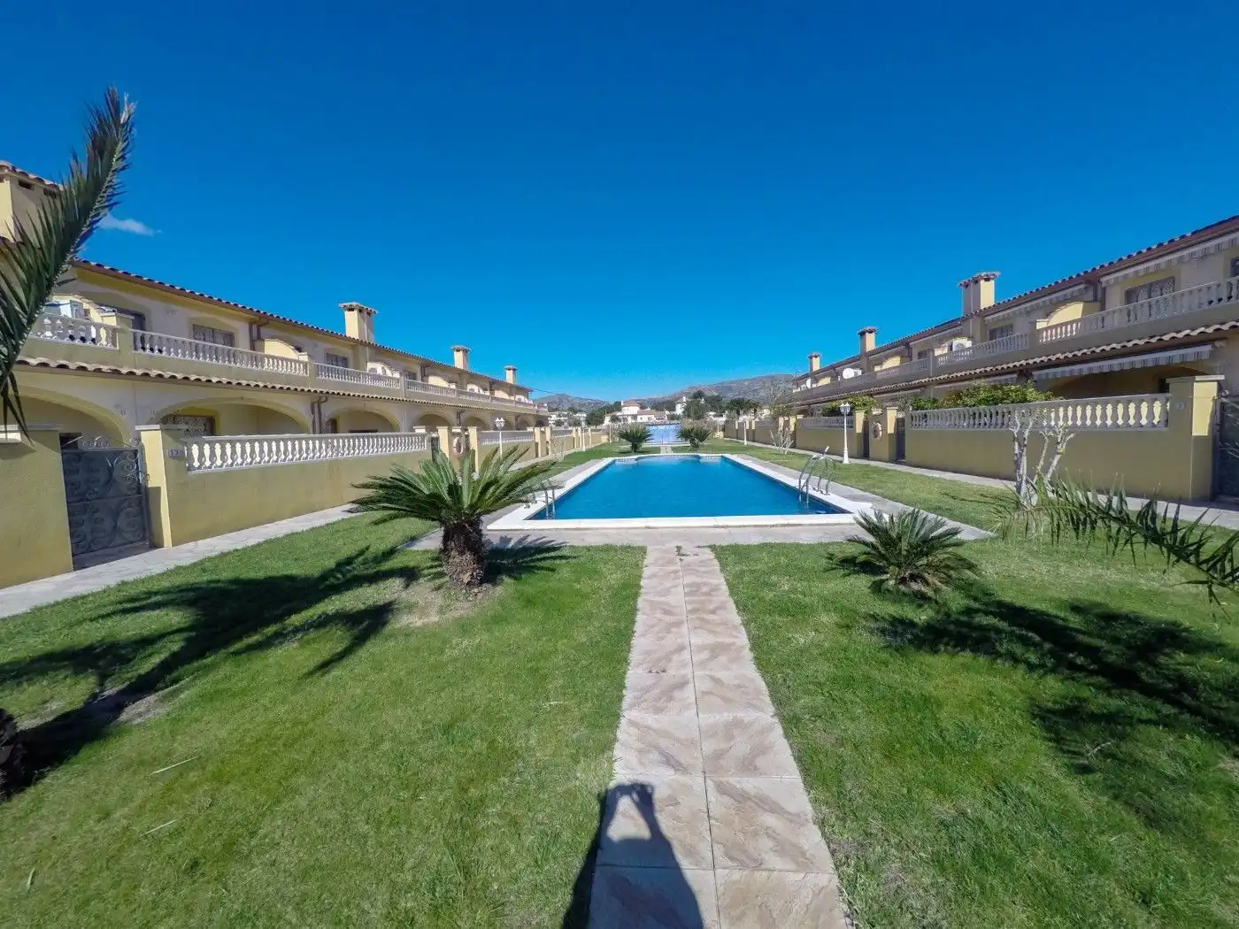 Maison mitoyenne avec piscine à vendre à Miami Platja, imagen 2