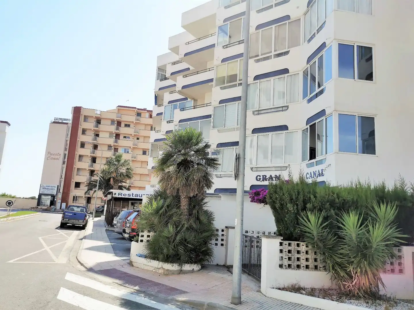 Vista exterior de Pis en venda en Roses amb Aire condicionat, Calefacció i Terrassa