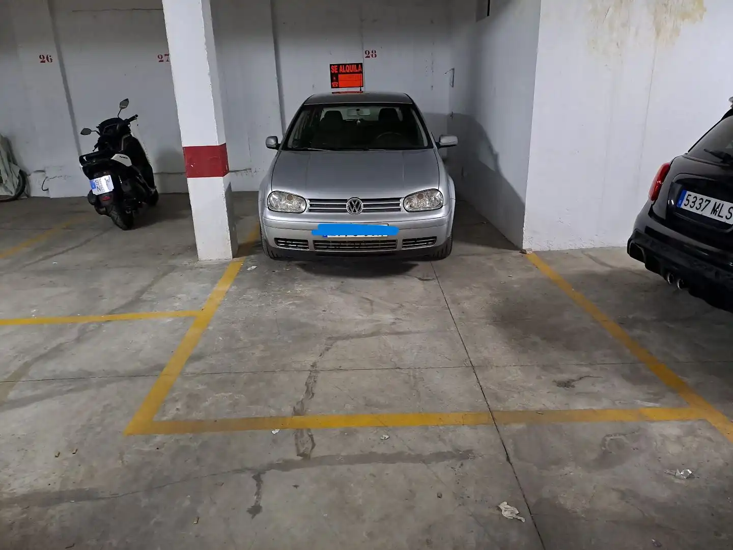 Parking of Garage for rent in Sevilla