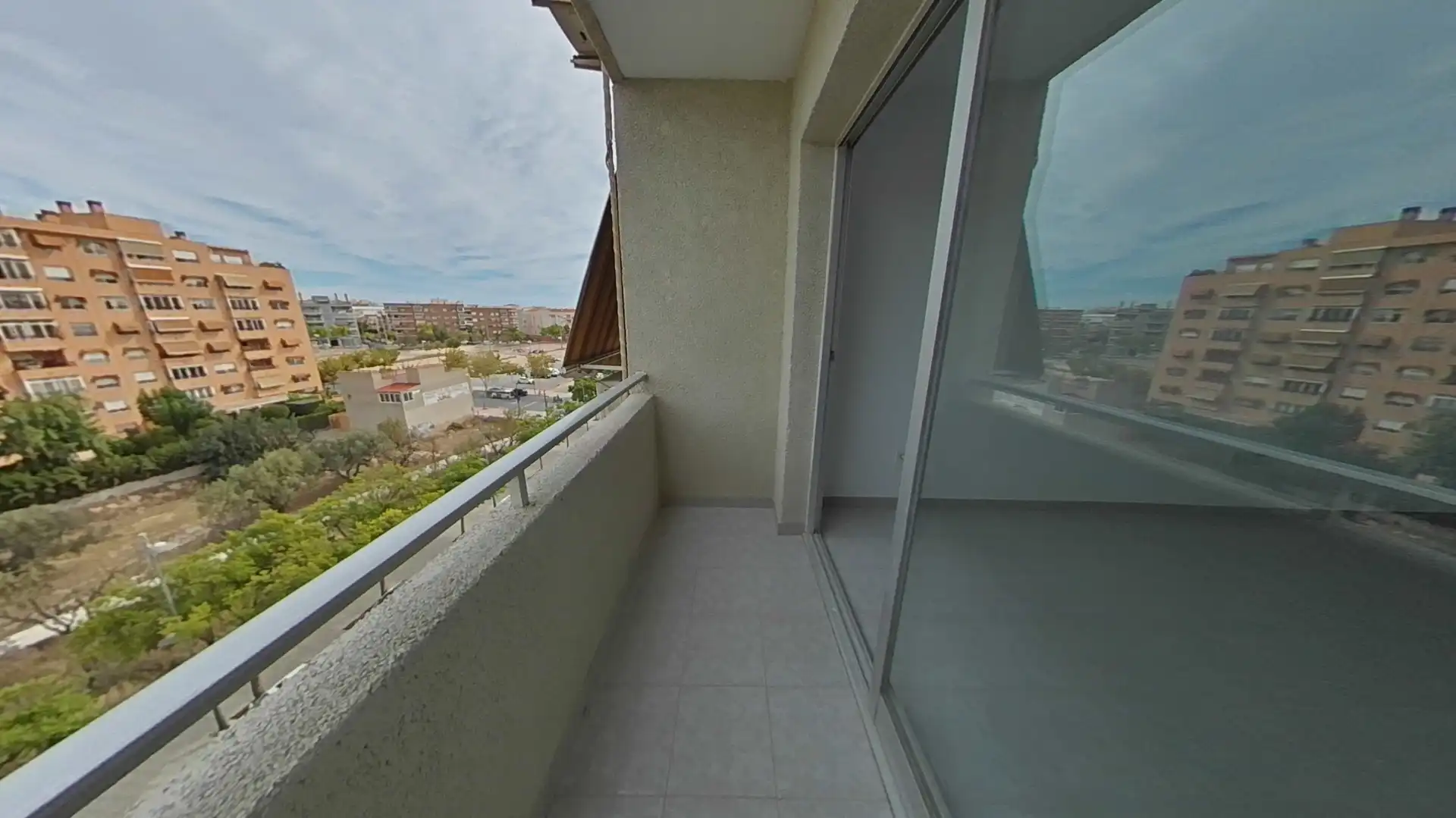 Pis amb piscina en venda a C/ Daoiz y Valverde
