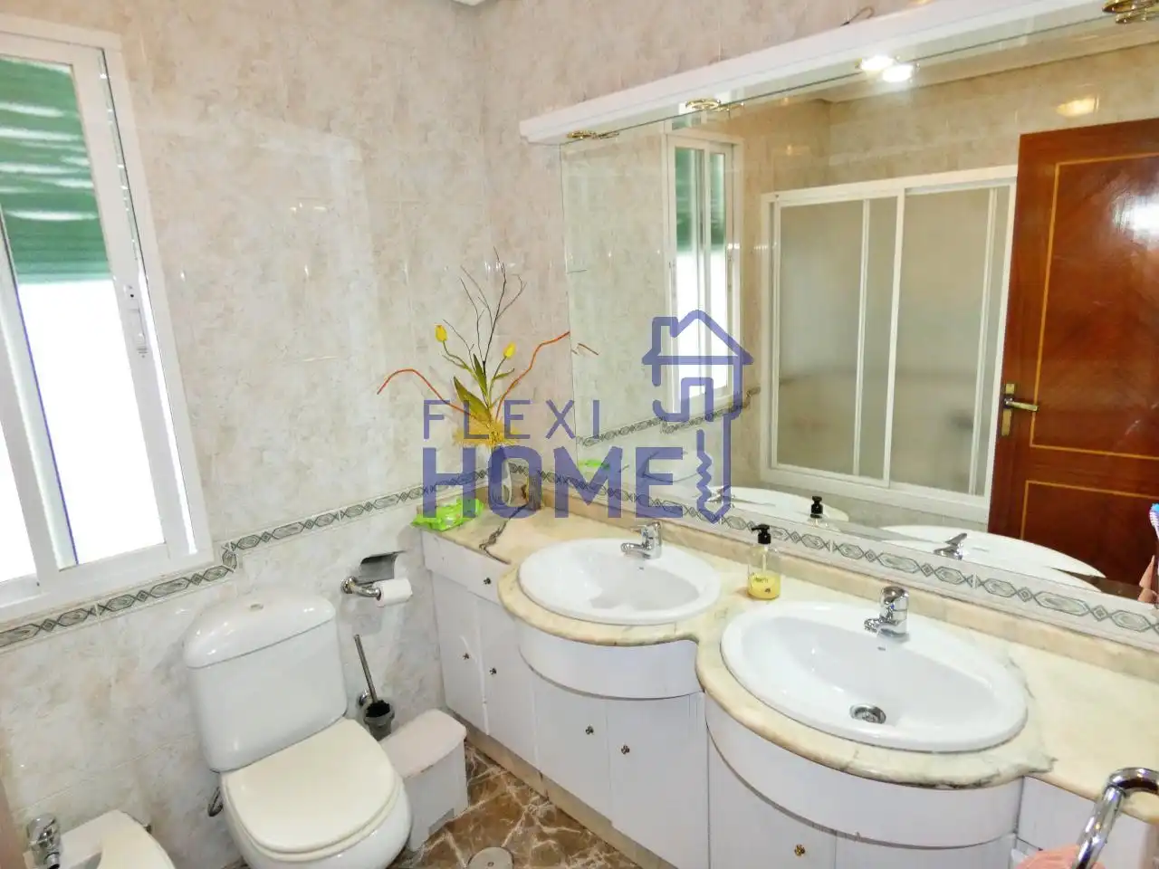 Baño de Casa o chalet en venta en Torredelcampo con Calefacción, Jardín privado y Terraza