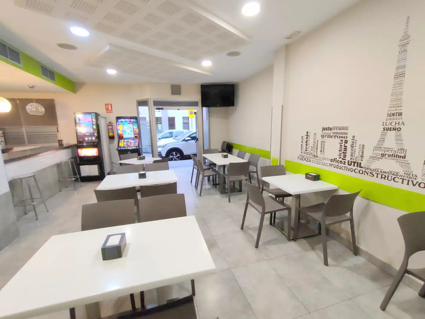 Local en venda en Sagunto / Sagunt amb Aire condicionat i Moblat