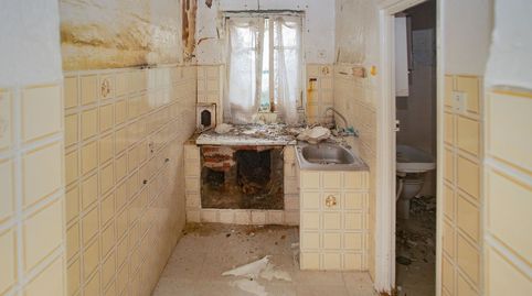 Foto 5 de Planta baja en venta en C/ Valdecativo, Fabero, León