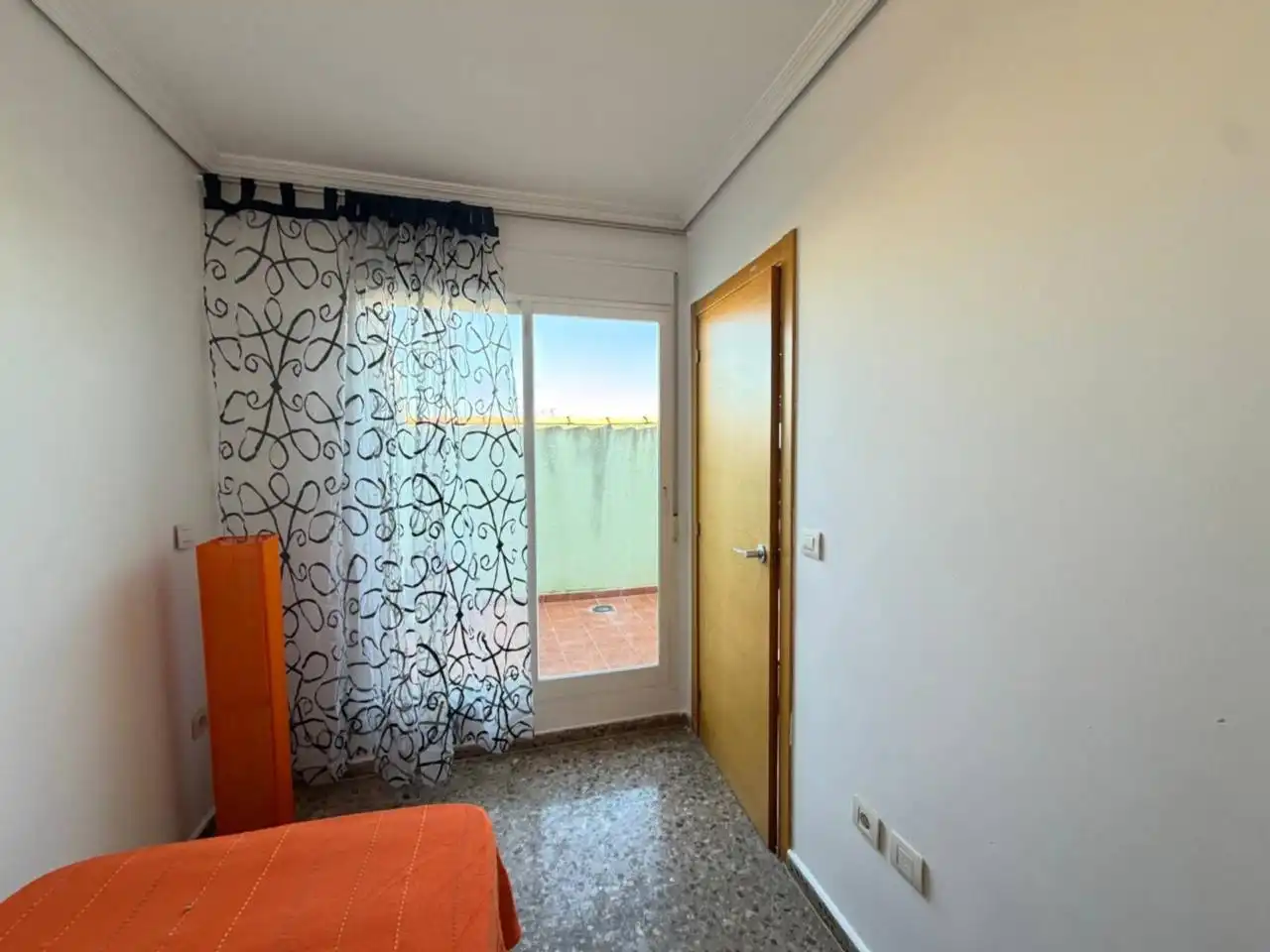 Dormitori de Dúplex en venda en Vila-real amb Terrassa, Moblat i Balcó