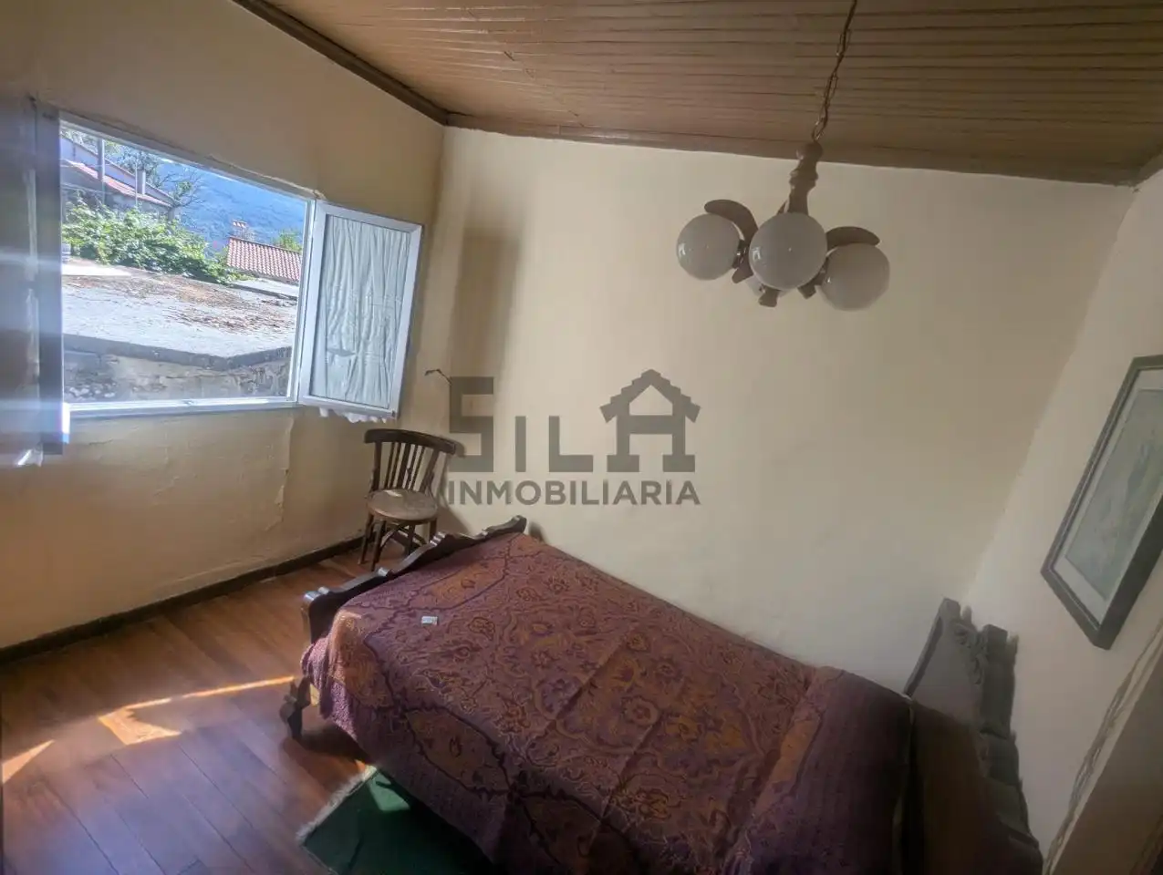 Bedroom of Houses for sale in Lobeira  with Private garden and Furnished