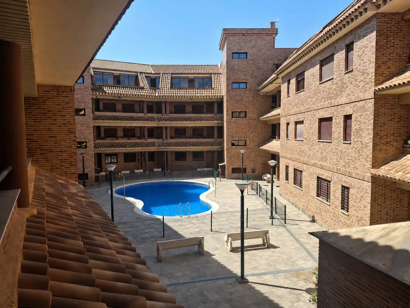 Piscina de Ático en venta en Alcázar de San Juan con Aire acondicionado, Calefacción y Parquet