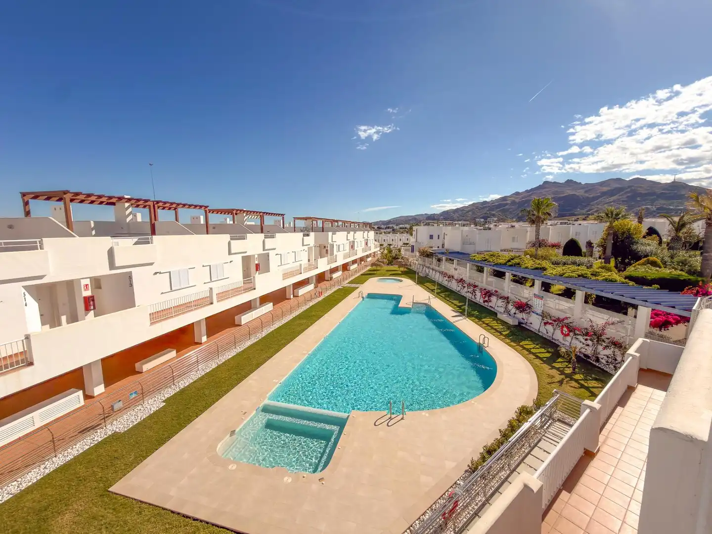Vista exterior de Ático en venta en Mojácar con Aire acondicionado, Calefacción y Jardín privado