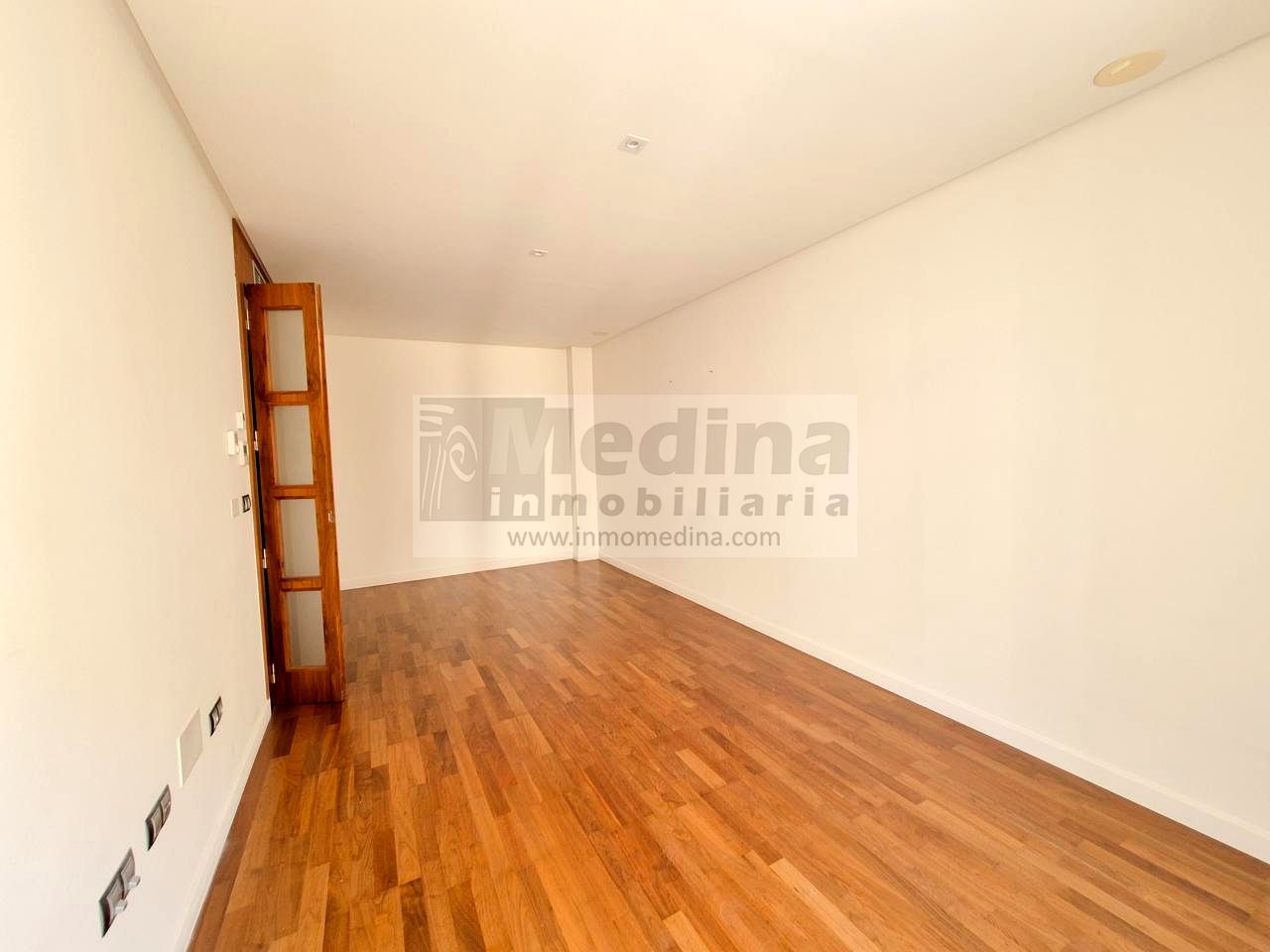 Bedroom of Flat for sale in Elche / Elx  with Air Conditioner and Parquet flooring