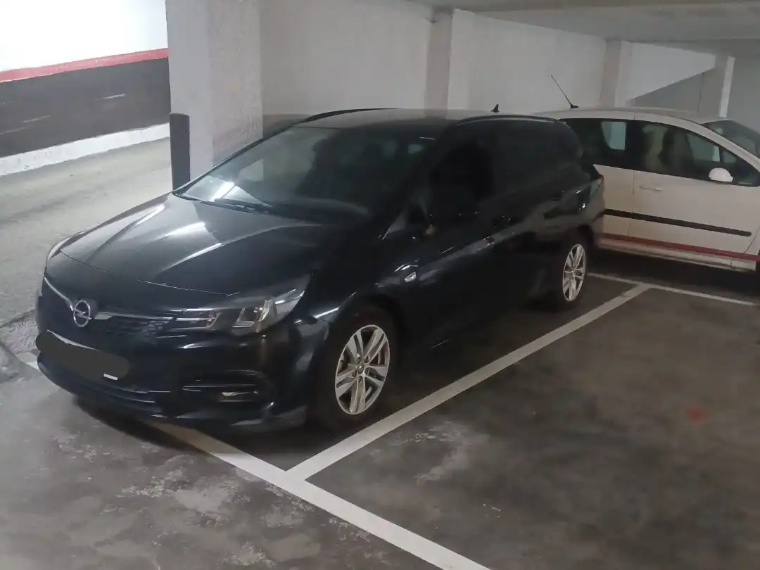 Parking de Garaje en venta en Oviedo 