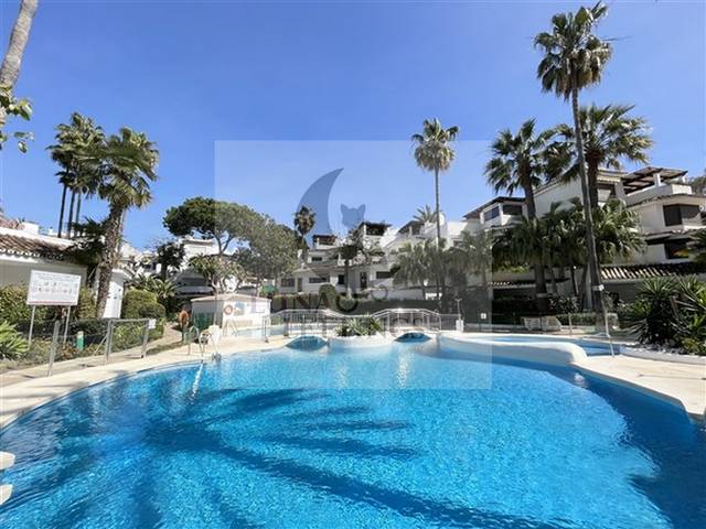 Piso en Venta en Avenida de Mencey, 8 en Real de Zaragoza