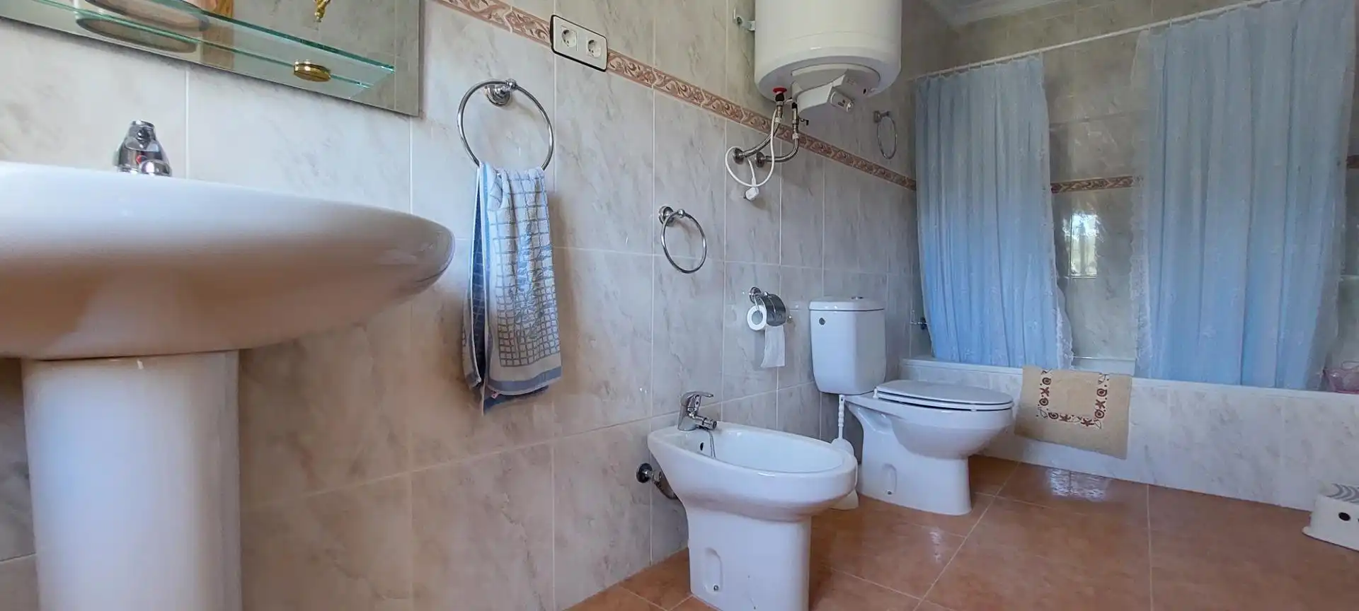 Baño de Finca rústica en venta en Nerpio con Jardín privado, Terraza y Amueblado