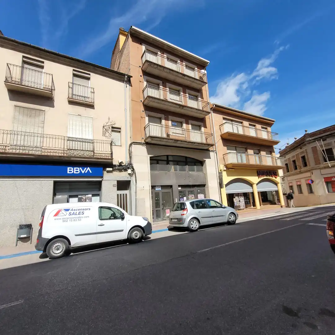 Vista exterior de Piso en venta en Artesa de Segre con Calefacción, Horno y Balcón