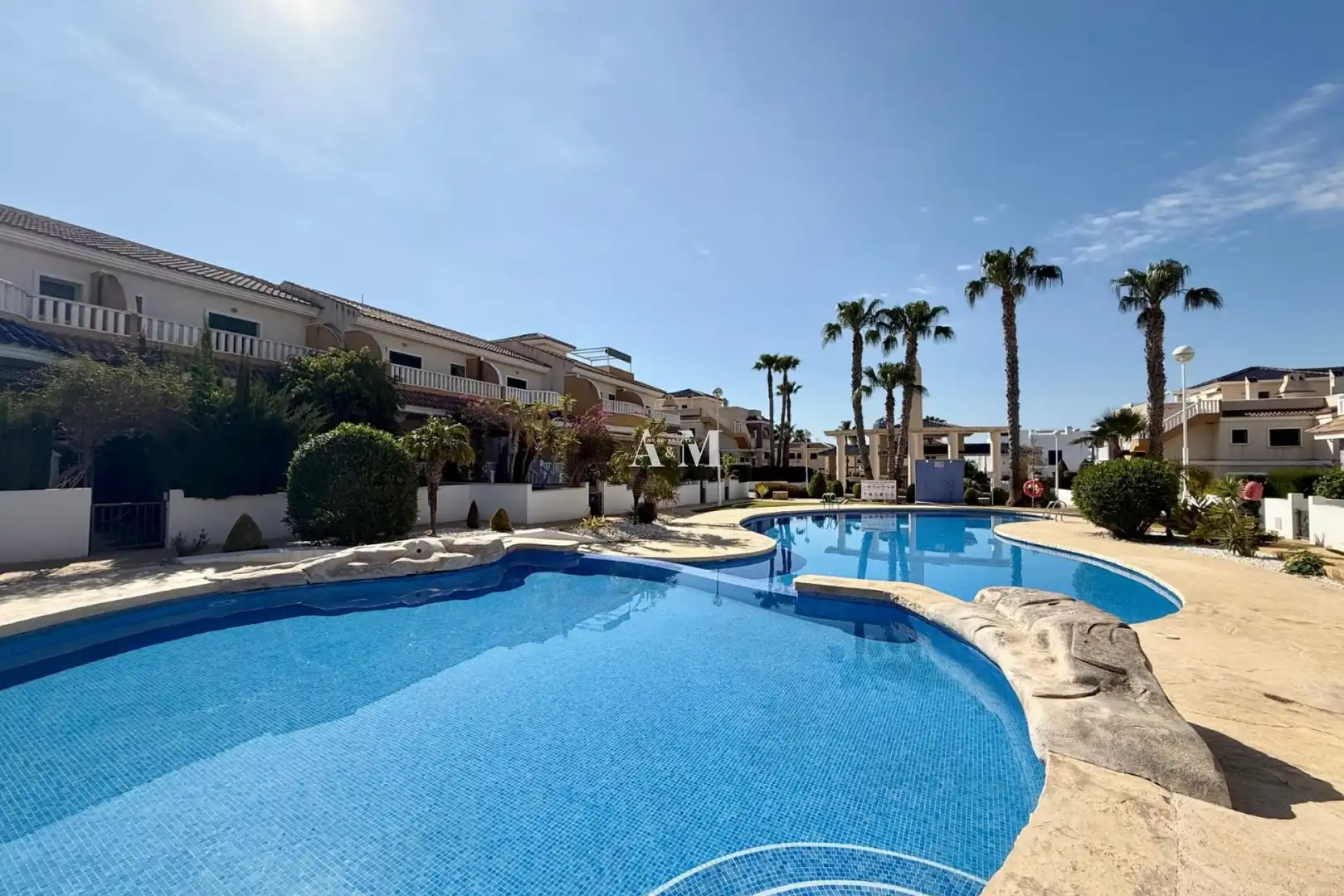 Piscina de Casa adosada de alquiler en Rojales con Aire acondicionado, Calefacción y Jardín privado