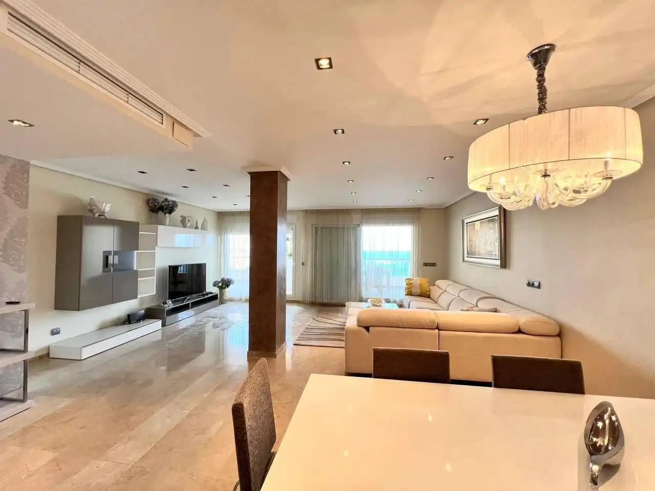 Sala de estar de Apartamento en venta en Altea con Aire acondicionado, Terraza y Amueblado
