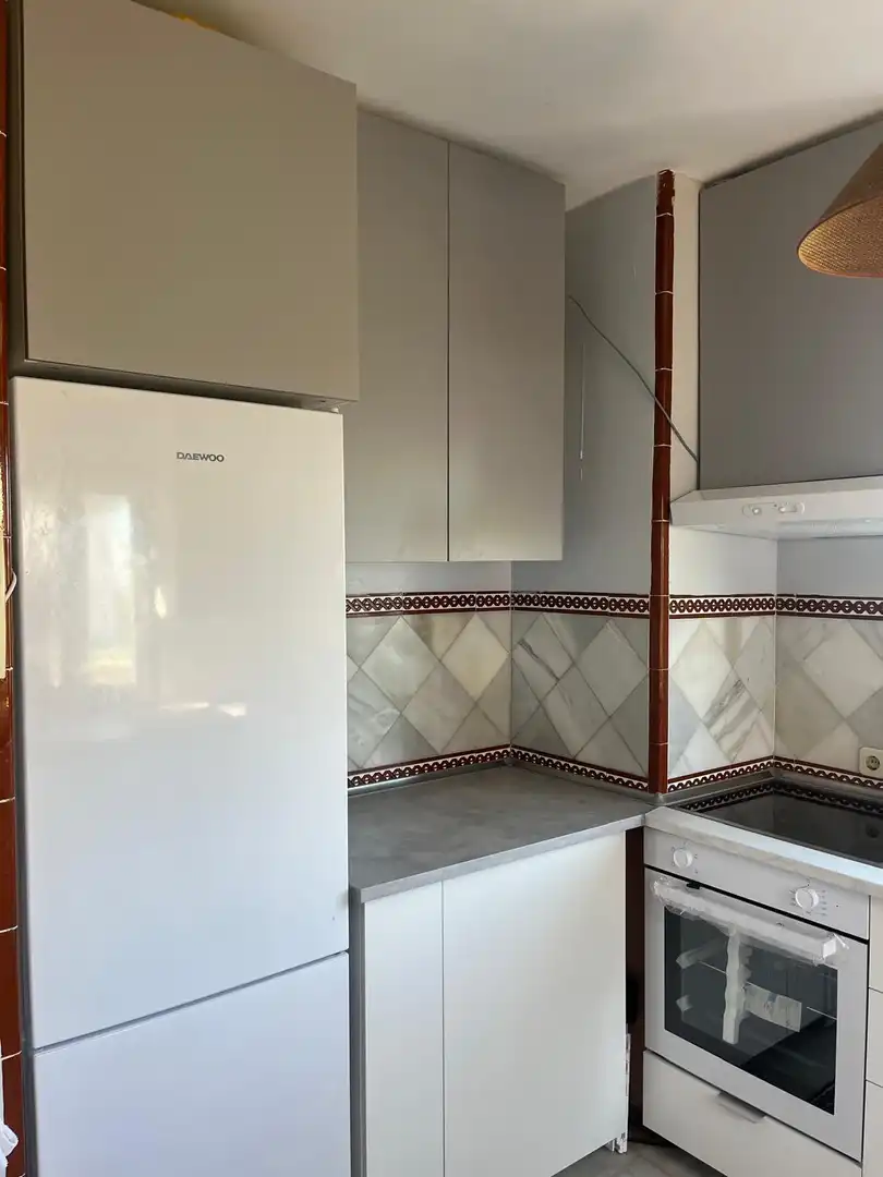 Küche von Maisonette zur Miete in El Puerto de Santa María mit Klimaanlage, Terrasse und Möbliert