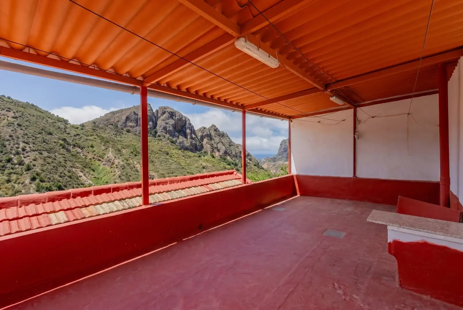 Terraza de Casa adosada en venta en Vallehermoso con Terraza, Amueblado y Horno
